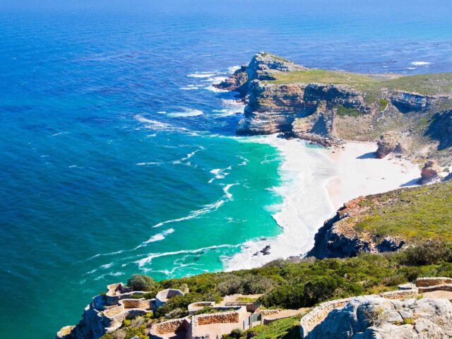 https://baribulaoviaggi.it/wp-content/uploads/2018/08/post_capetown_03-640x480.jpg